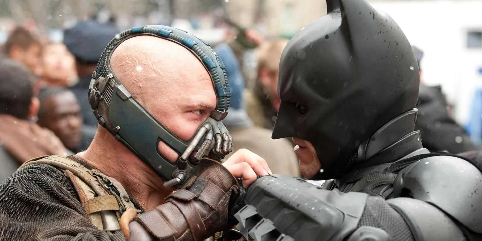 Batman luta contra Bane em The Dark Knight Rises