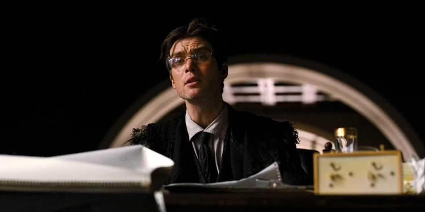 cillian-murphy-the-dark-knight-rsises