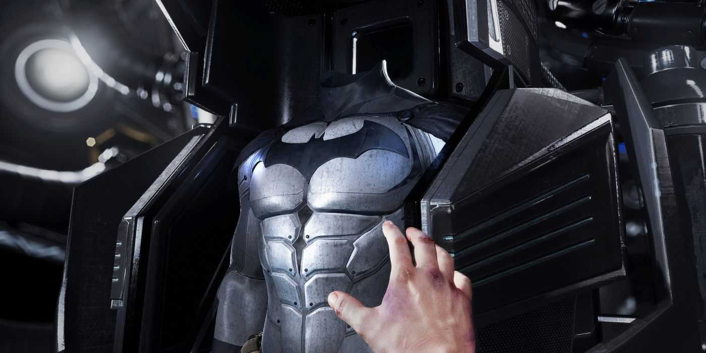 Batsuit in Batman Arkham VR