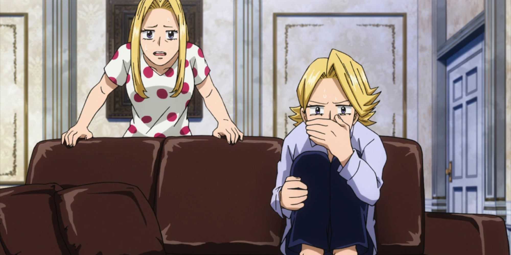 Aoyama e sua mãe assistem All Might lutando contra All For One na TV.