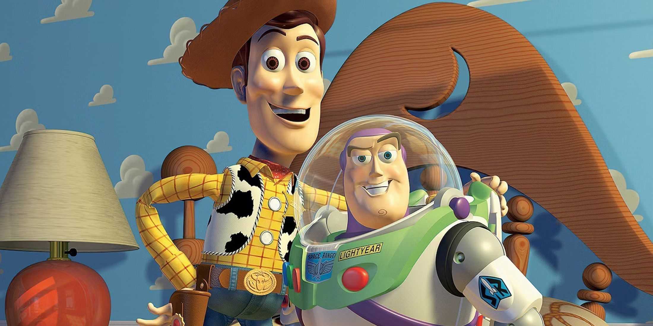 Uma imagem promocional de Woody e Buzz Lightyear do Toy Story original.